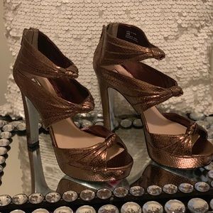 Heels 👠 💋H Halston